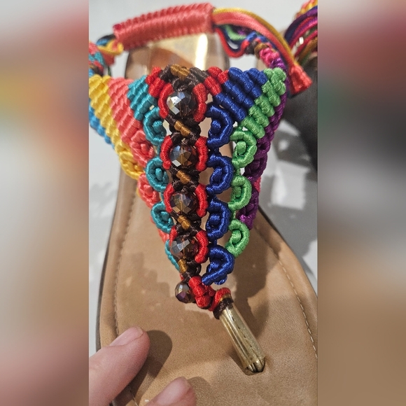 LAURA R Handwoven Colorful Wedges In Multi. Adjustable Back. Size 5(fits Like 6) - Picture 9 of 16